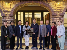 “絲路學(xué)院”（健康醫(yī)養(yǎng)）校企共建聯(lián)盟首個(gè)“中醫(yī)藥膳工坊”落戶(hù)華通醫(yī)藥